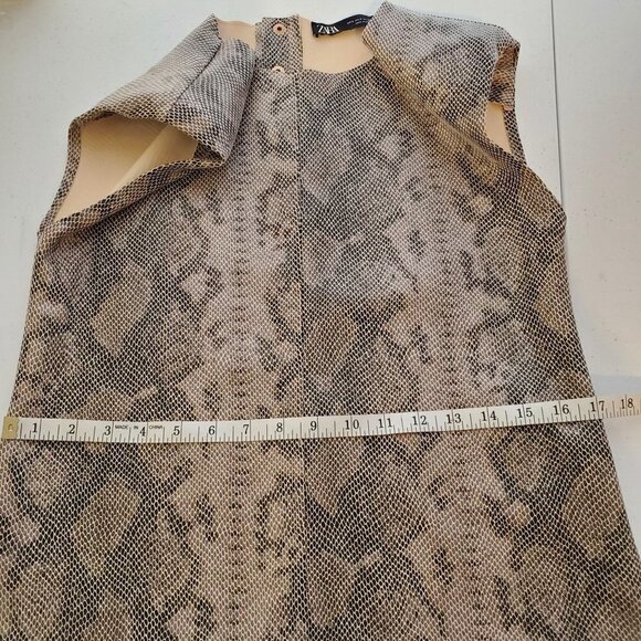Zara S Blouse Snakeskin Sleeveless Top Faux leather Python Padded‎ Shoulders - Picture 6 of 11